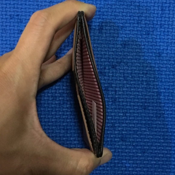 NWT Herschel Supply Co. Men’s Tan/Blk RFID Wallet - Picture 3 of 3